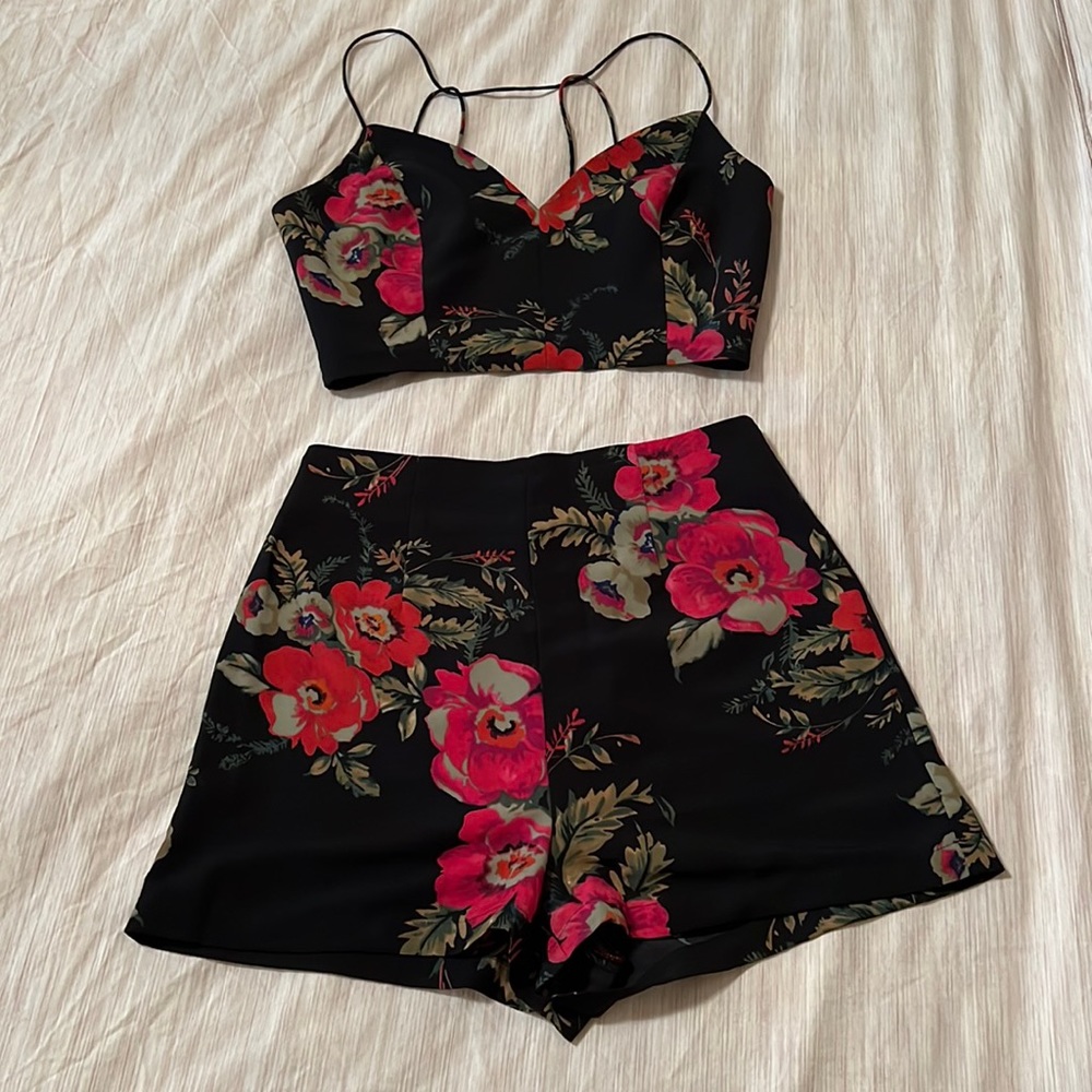 Two piece set from Nordstrom size XS Brand: Leith